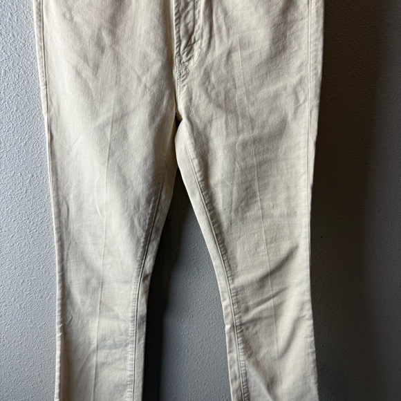 New MOTHER The Insider Crop Step Fray High Rise Jeans Chalk It Up NWT Denim 25 - Picture 3 of 15